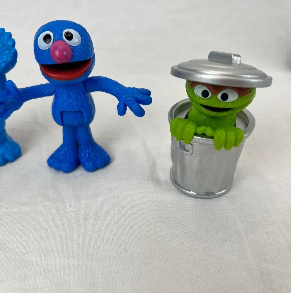 Sesame Street Characters Lot Of 5 Posable Neighborhood Friends Figures Toy PVC - Picture 4 of 14